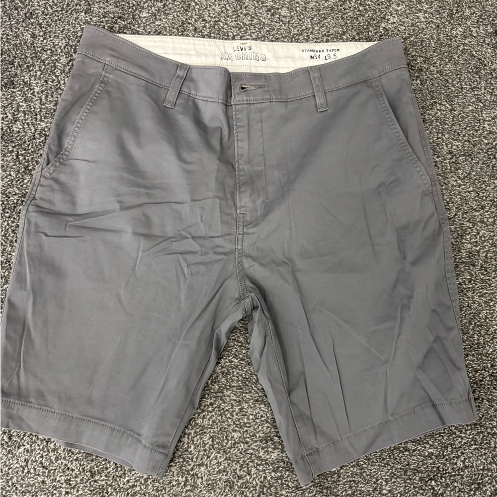 Men's Gray Shorts
